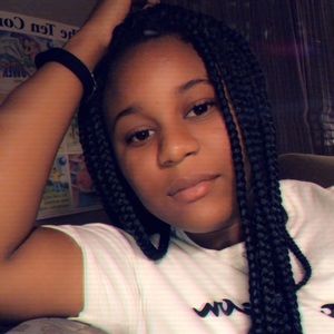 Meet your Posher, Kimberly